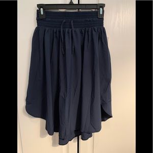 New with tags- Lululemon ‘The Everyday Skirt’